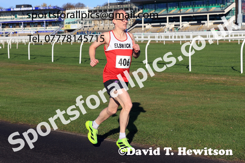 Norman Woodcock Relay, Gosforth Park Racecourse, Newcastle. Photo: David T. Hewitson/Sports for All Pics